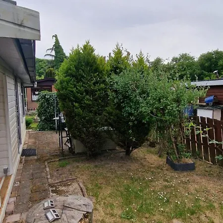 Tiny House Op Volkstuinverenging Parque de Campismo