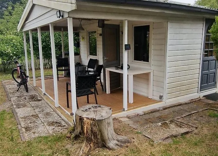 مكان تخييم Tiny House Op Volkstuinverenging روتردام